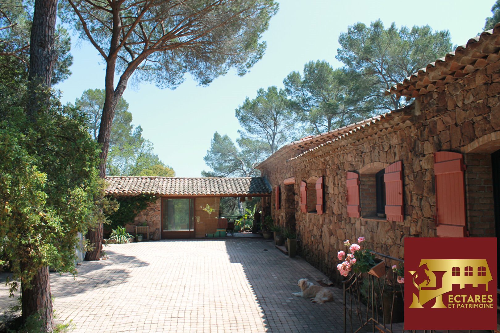 Maison à vendre, 200m², Roquebrune-sur-Argens