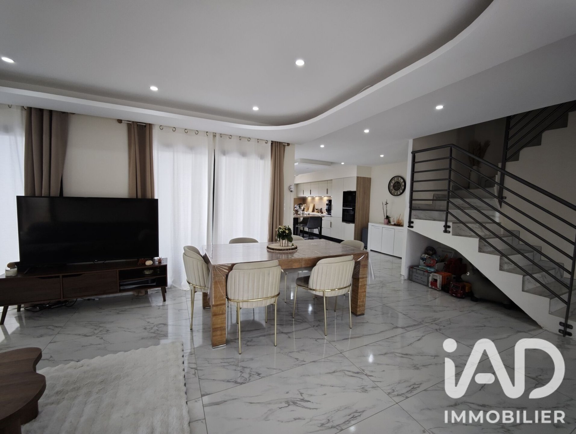 Maison à vendre, 148m², Neuilly-Crimolois