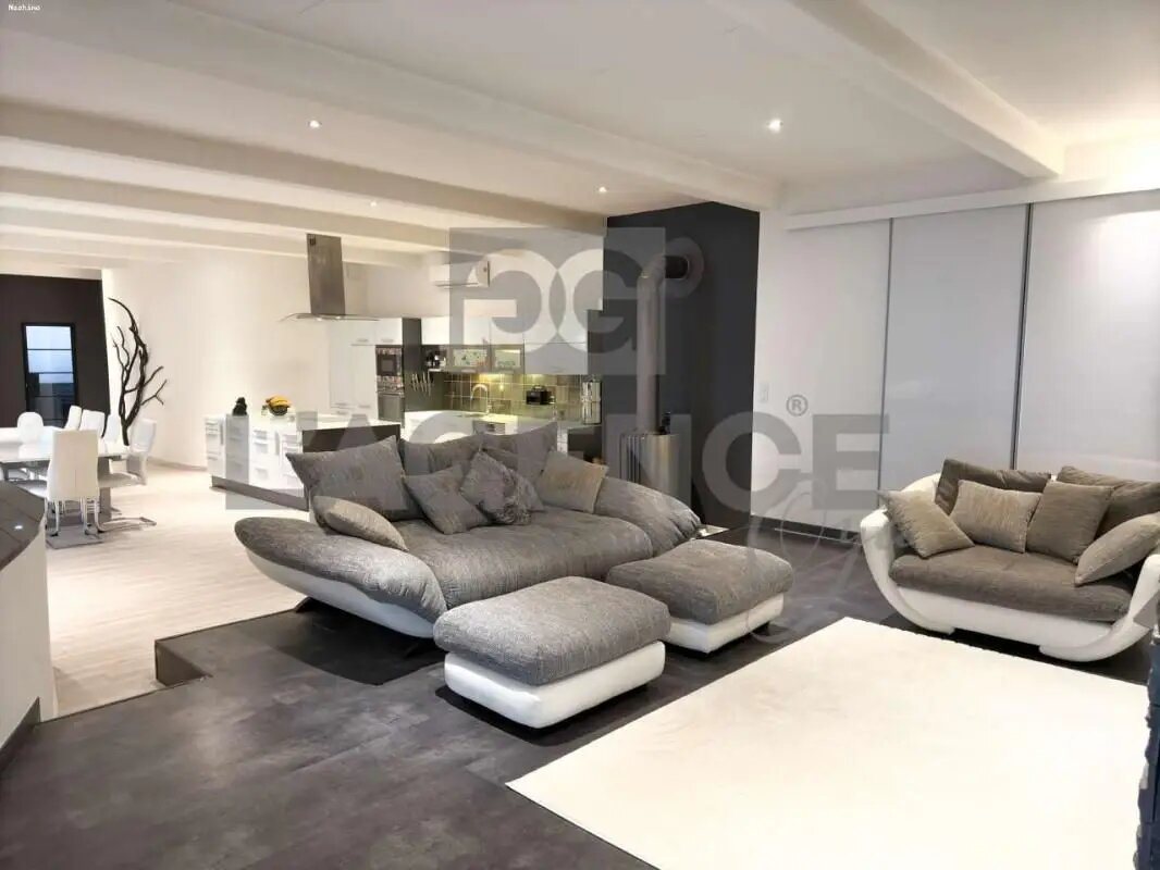 Appartement à vendre, 164m², Saint-Jeoire