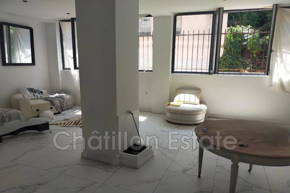 Maison à vendre, 1m², Cannes