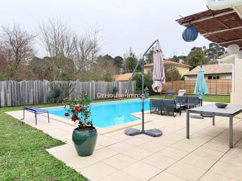 Maison à vendre, 131m², Le Haillan