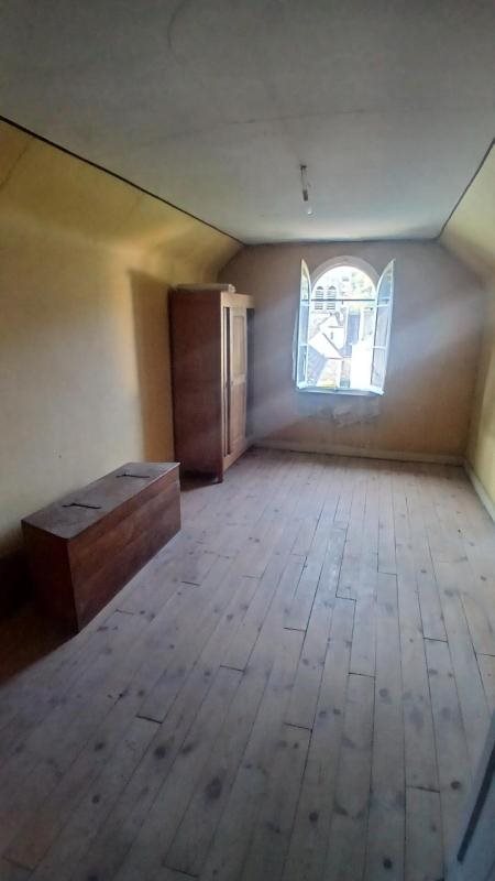 Maison à vendre, 95m², Champs-sur-Tarentaine-Marchal
