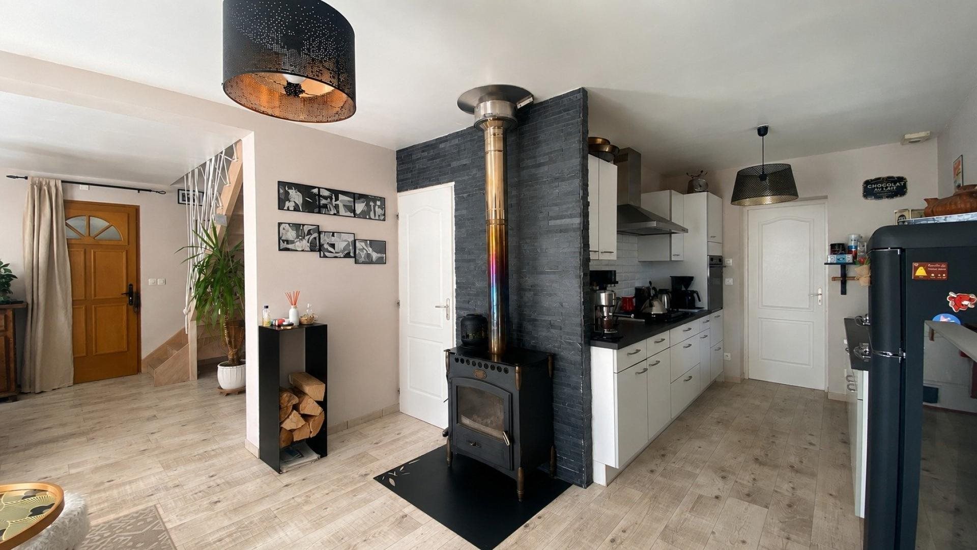 Maison à vendre, 98m², Saint-Théoffrey