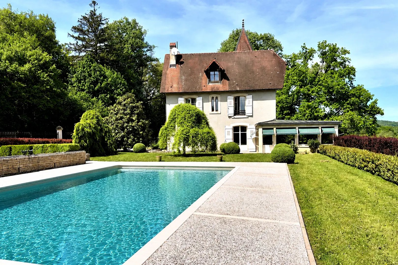 Maison à vendre, 309m², Geneuille