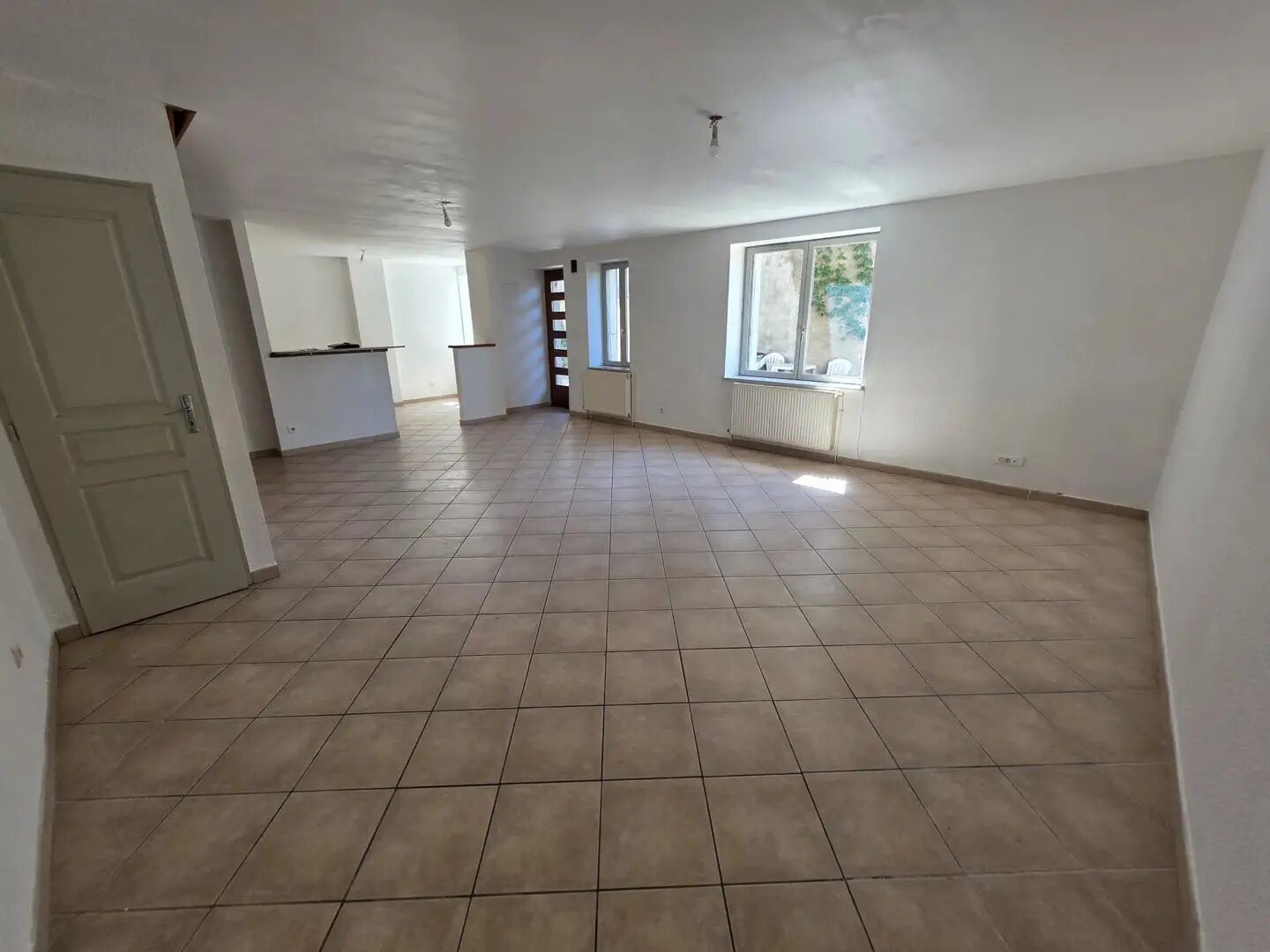 Appartement à louer, 110m², Thoissey