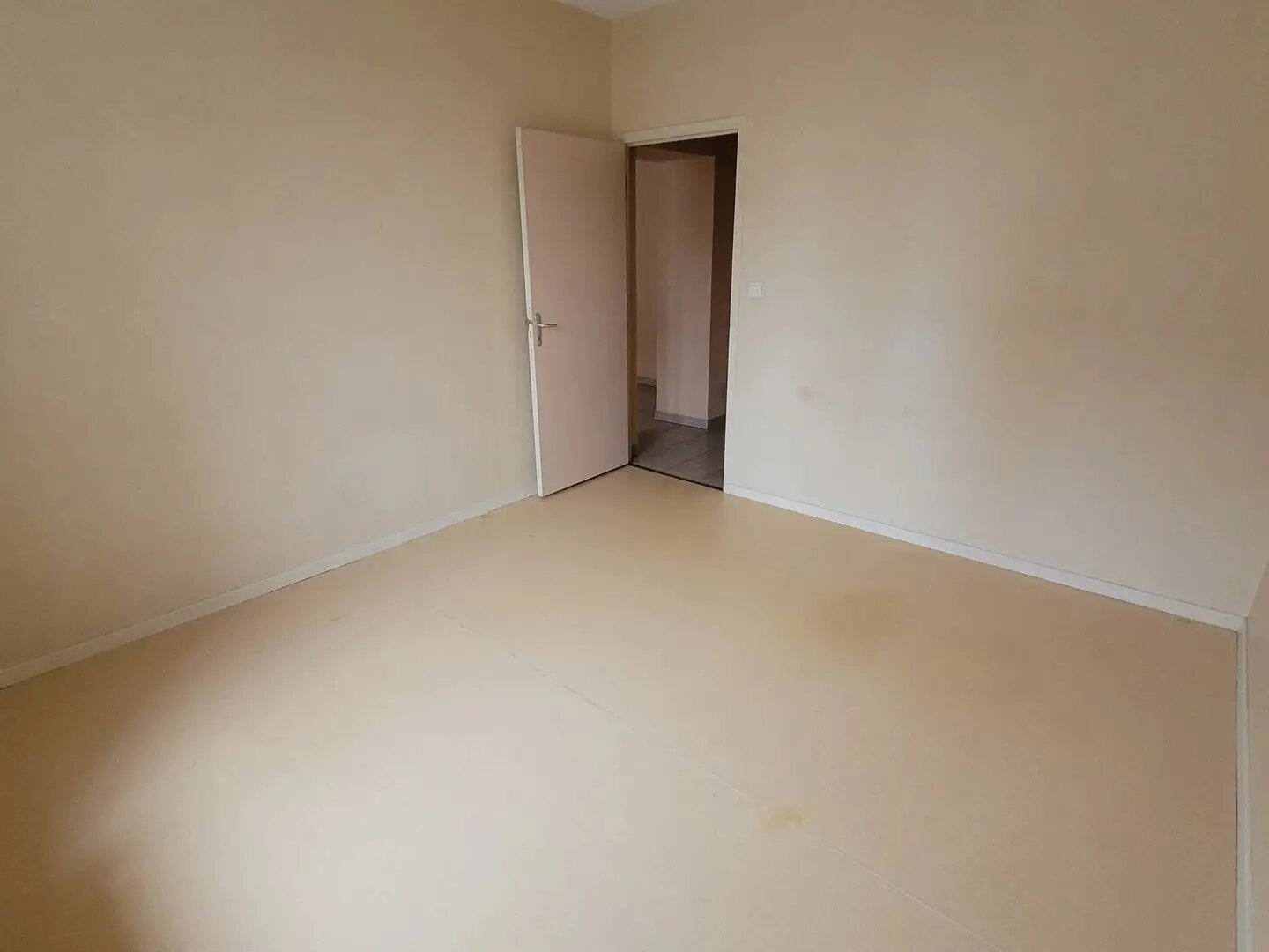 Appartement à louer, 51m², Belleville
