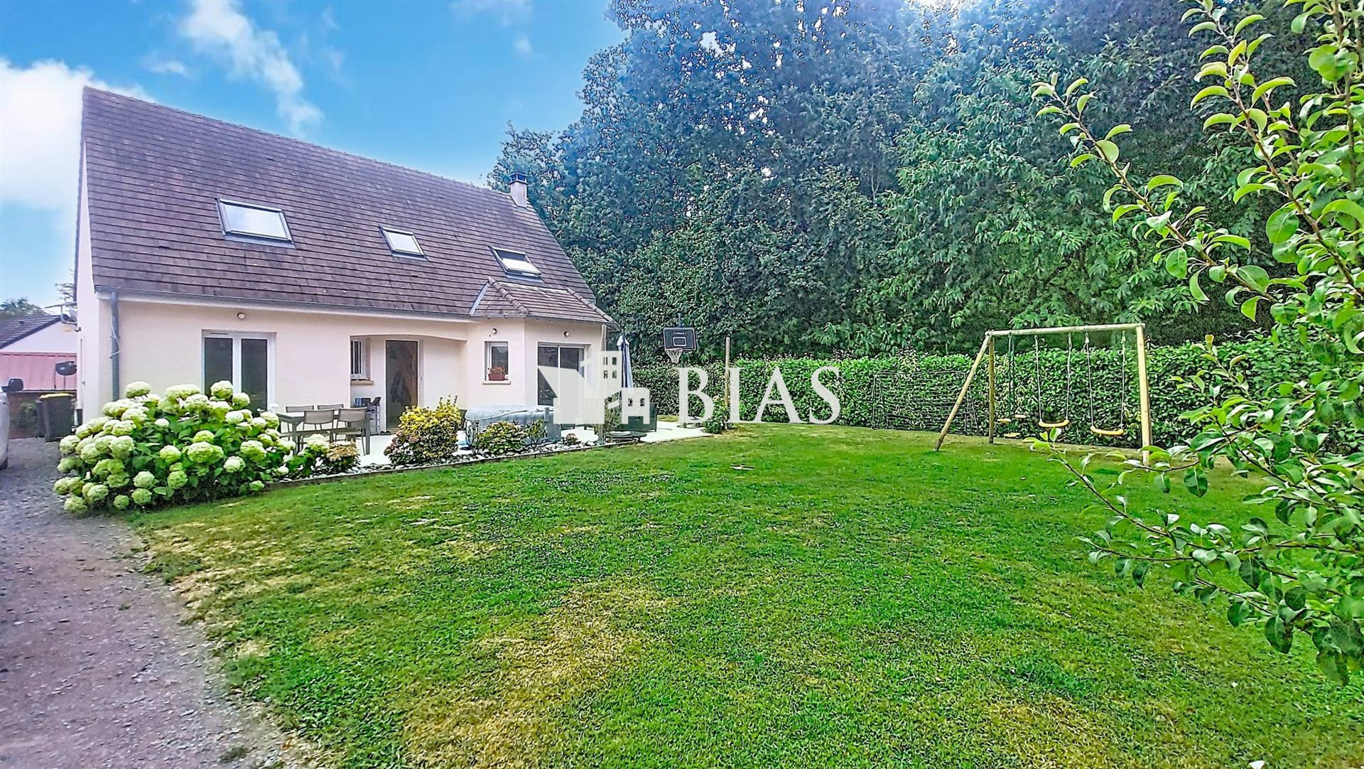 Maison à vendre, 121m², Toutainville
