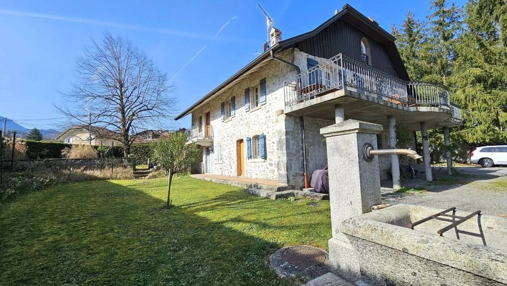 Maison à vendre, 285m², La Roche-sur-Foron