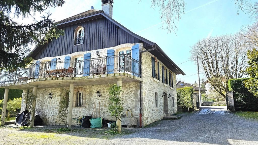 Maison à vendre, 285m², La Roche-sur-Foron