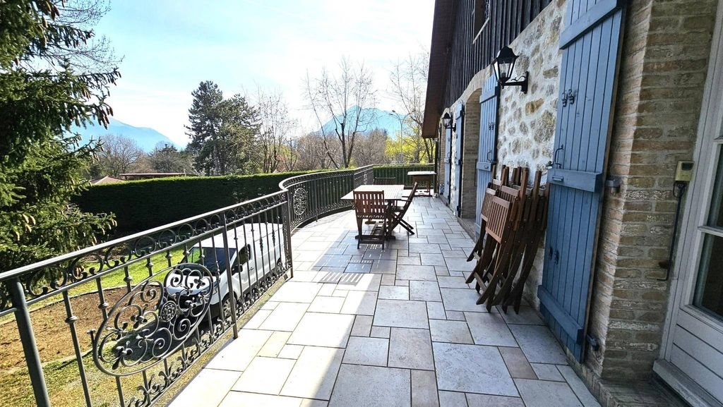 Maison à vendre, 285m², La Roche-sur-Foron