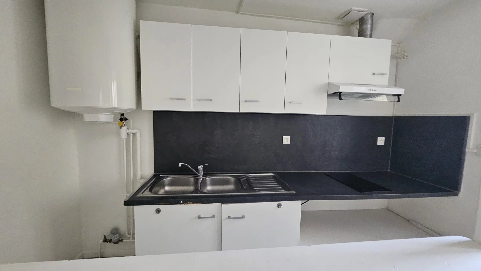 Appartement à louer, 45m², Nîmes