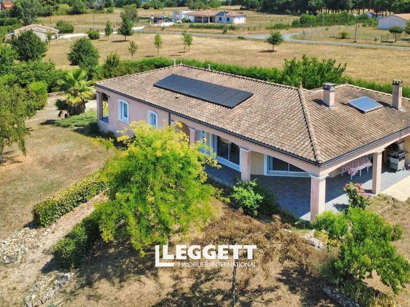 Maison à vendre, 138m², Saint-Aulaye