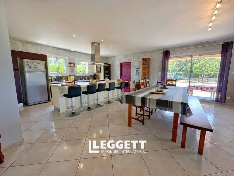 Maison à vendre, 138m², Saint-Aulaye