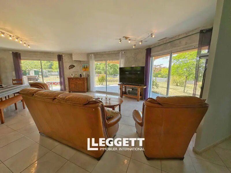 Maison à vendre, 138m², Saint-Aulaye