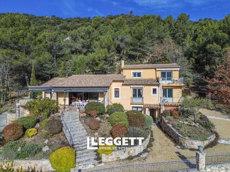 Maison à vendre, 334m², Vauvenargues