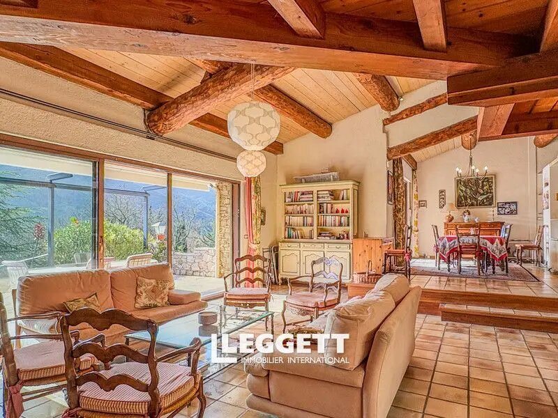 Maison à vendre, 334m², Vauvenargues