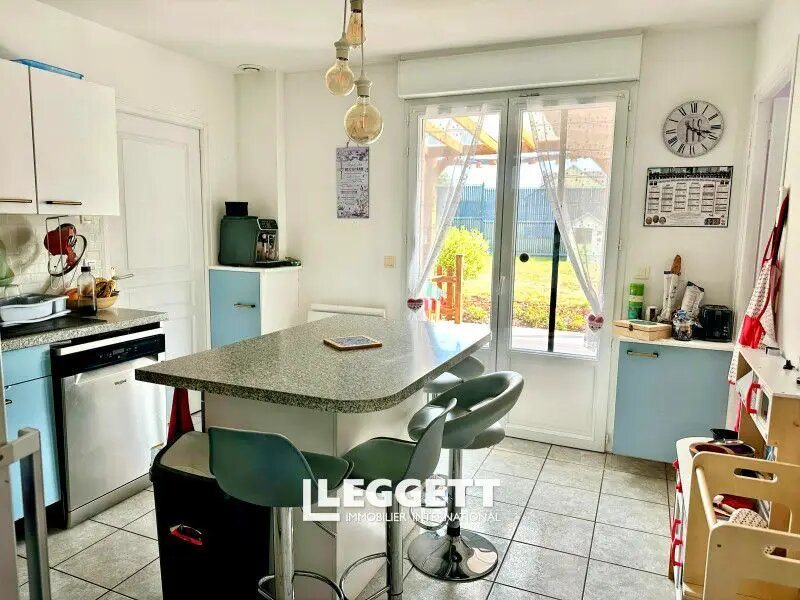 Maison à vendre, 120m², Saint-Cyr-en-Pail