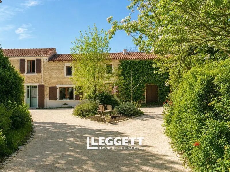 Maison à vendre, 198m², Courcôme