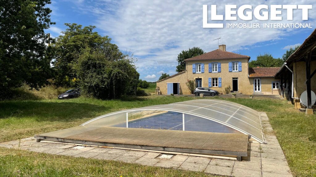 Maison à vendre, 221m², Seissan