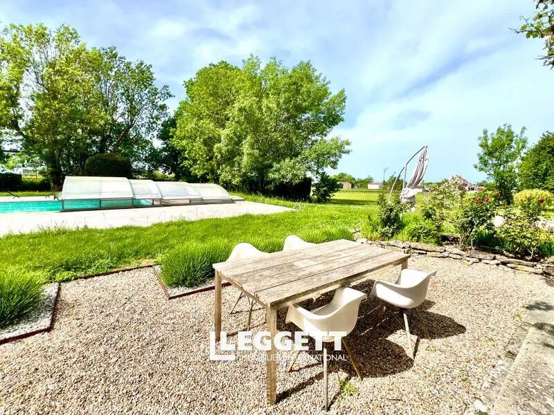 Maison à vendre, 275m², Chenac-Saint-Seurin-d'Uzet