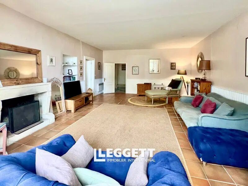 Maison à vendre, 275m², Chenac-Saint-Seurin-d'Uzet