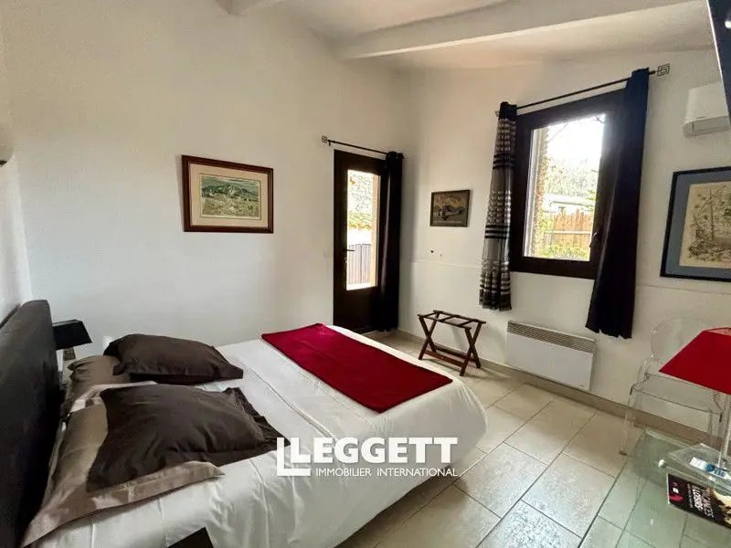 Maison à vendre, 760m², Sauve
