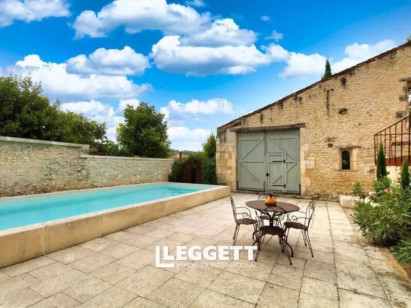 Maison à vendre, 224m², Bertric-Burée