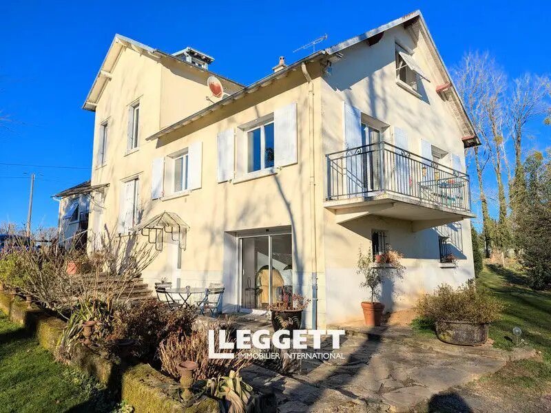 Maison à vendre, 202m², Saint-Yrieix-la-Perche
