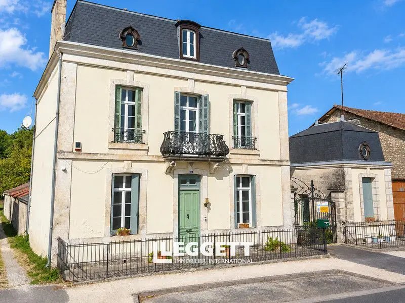 Maison à vendre, 200m², Chalais