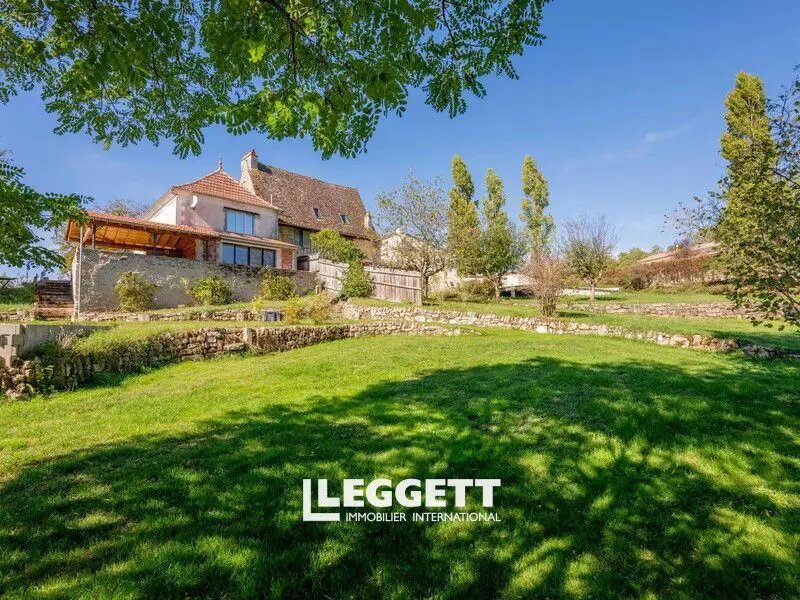 Maison à vendre, 460m², Saint-Méard-de-Gurçon