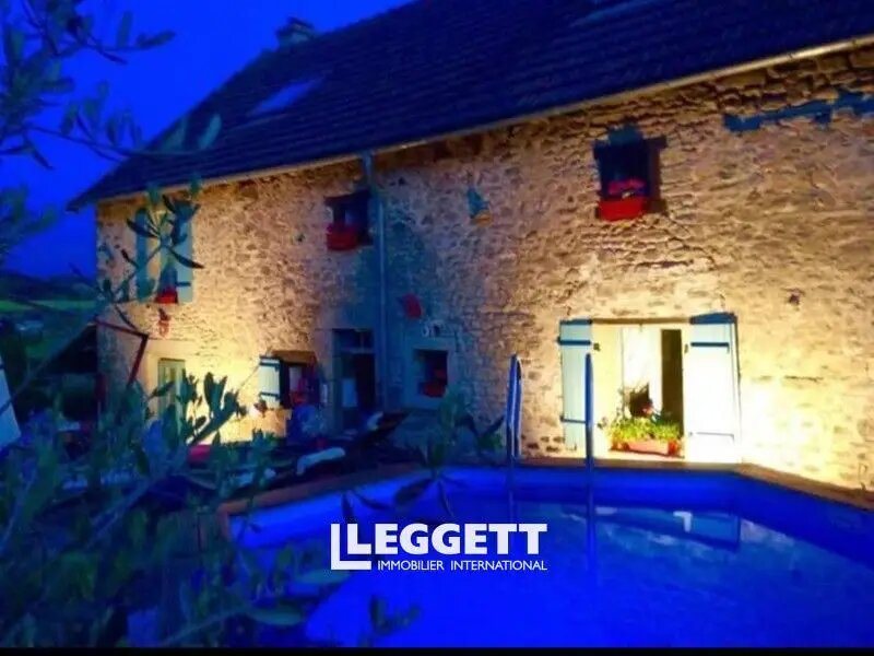 Maison à vendre, 160m², Saint-Etienne-de-Fursac