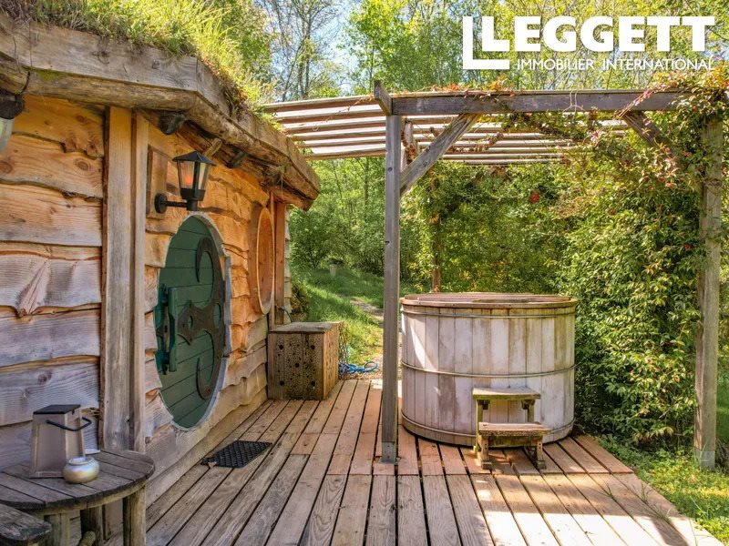 Maison à vendre, 168m², Les Eyzies-de-Tayac-Sireuil