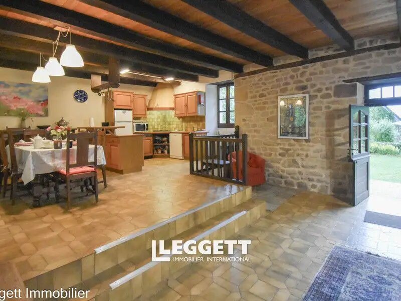 Maison à vendre, 168m², Marcillac-la-Croisille