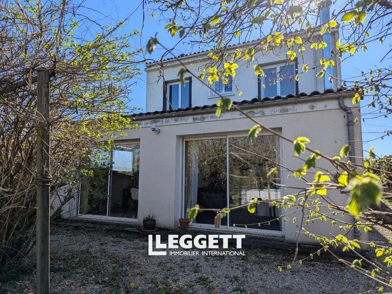 Maison à vendre, 145m², Gond-Pontouvre