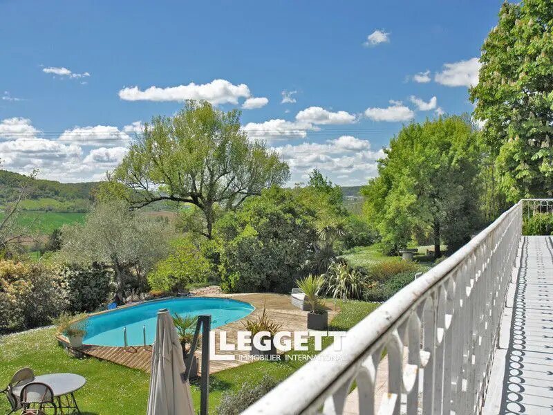 Maison à vendre, 243m², Tréjouls