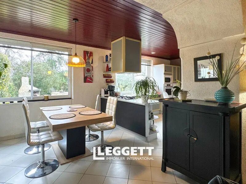Maison à vendre, 243m², Tréjouls