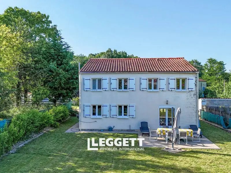 Maison à vendre, 179m², Varaize