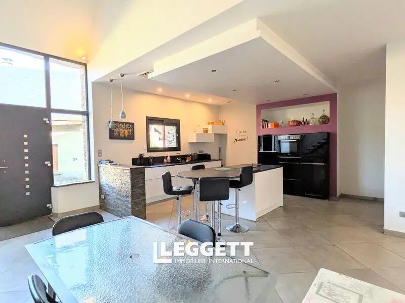 Maison à vendre, 158m², Lubersac