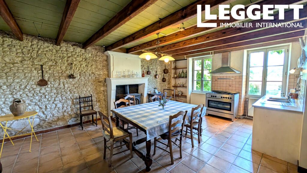Maison à vendre, 240m², Condéon