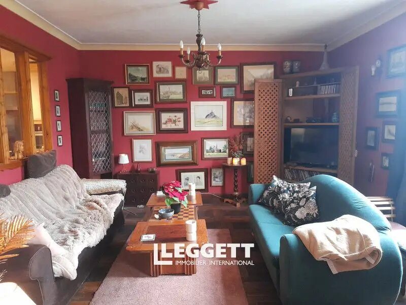 Maison à vendre, 240m², Saint-Hilaire-du-Harcouët