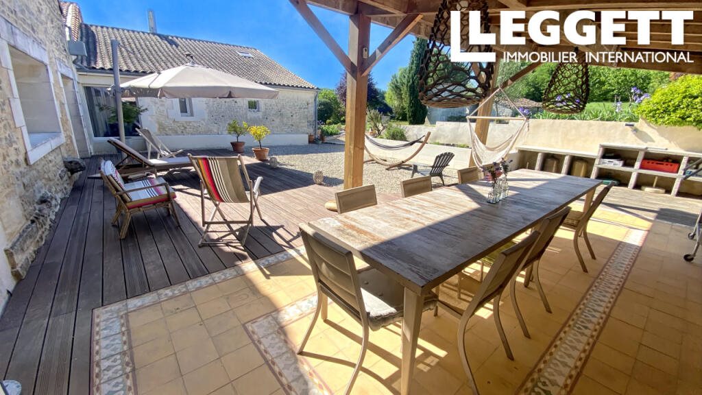 Maison à vendre, 500m², Saint-Germain-de-Lusignan