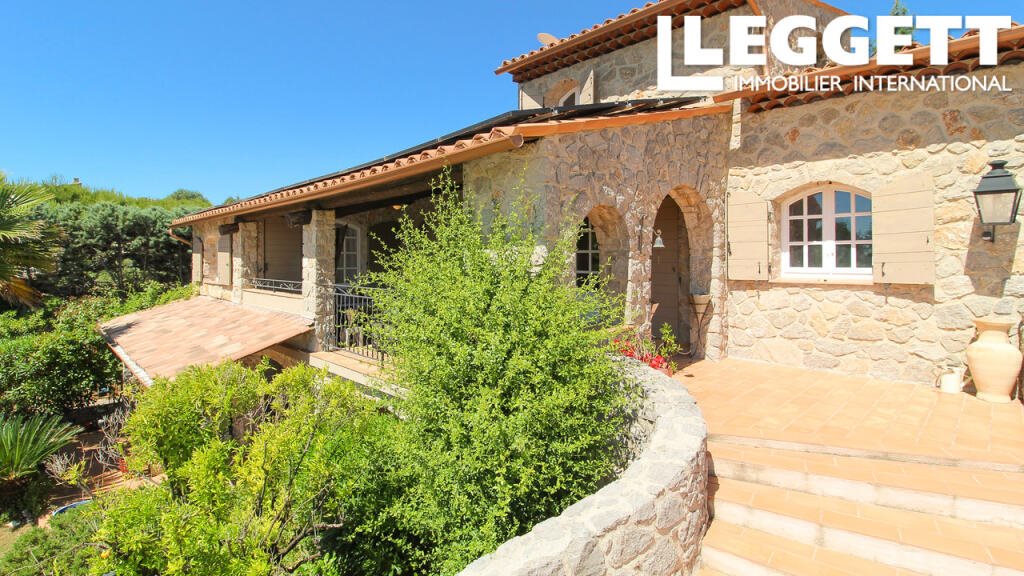 Maison à vendre, 296m², Peymeinade