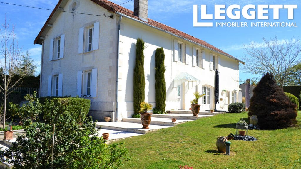 Maison à vendre, 250m², Villebois-Lavalette