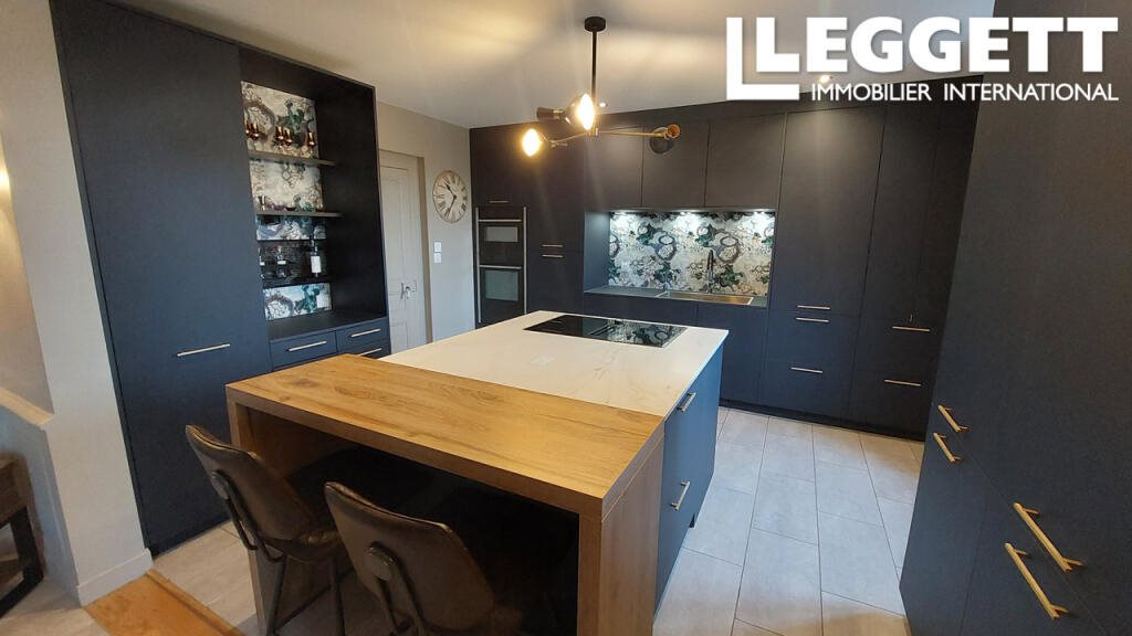 Maison à vendre, 250m², Villebois-Lavalette