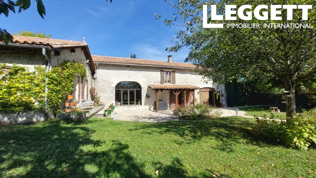 Maison à vendre, 250m², Villebois-Lavalette