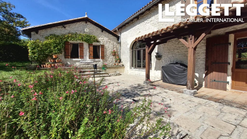 Maison à vendre, 250m², Villebois-Lavalette