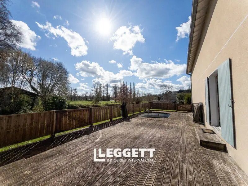 Maison à vendre, 200m², Aubeterre-sur-Dronne