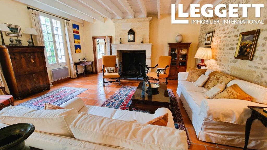 Maison à vendre, 259m², Saint-Christophe-de-Double