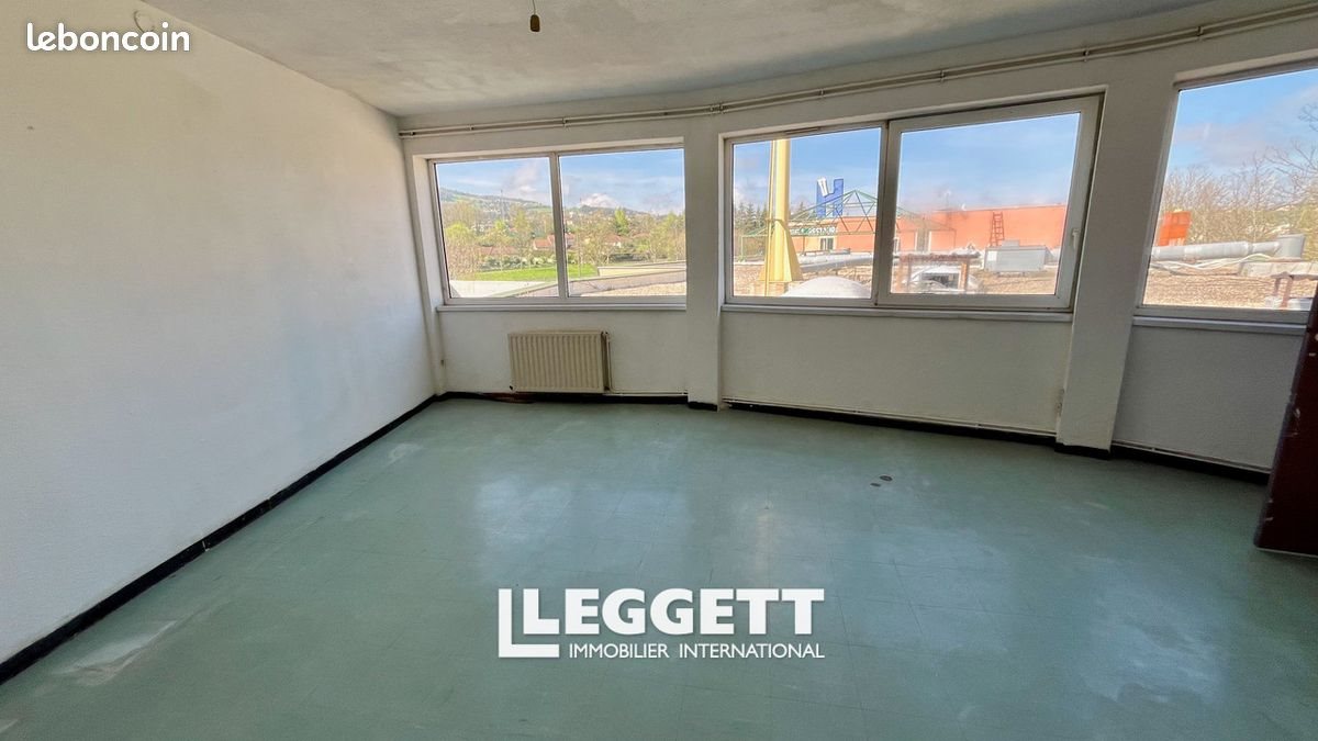 Appartement à vendre, 728m², Le Chambon-Feugerolles