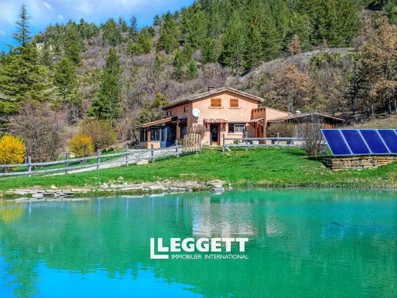 Maison à vendre, 155m², Barrême
